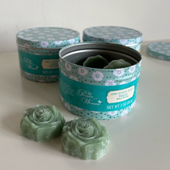 New The Pioneer Woman Lemon & Blueberry Cupcakes Figural Wax Melts Set - Picture 3 of 4